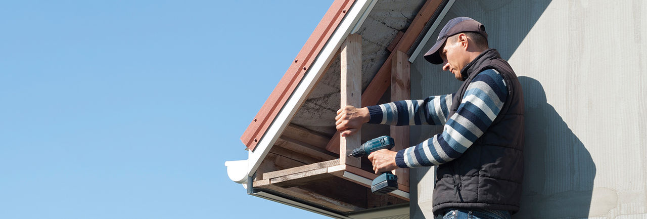 Need soffit and fascia repairs in Calgary? We offer quality, professional repairs to your roof support and trim. Get a free quote today! 